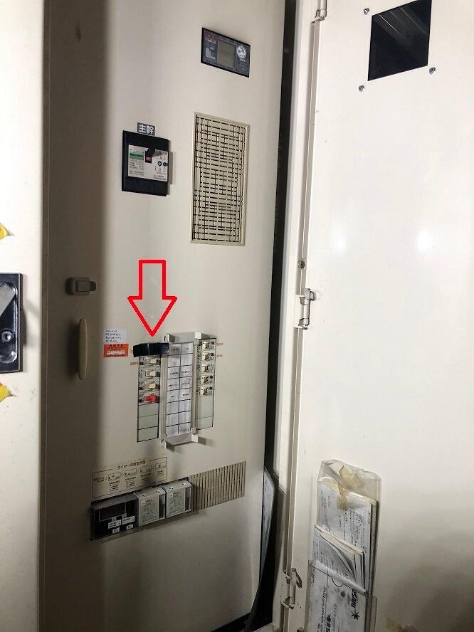 名古屋市港区の倉庫にて漏電調査及び復旧電気工事