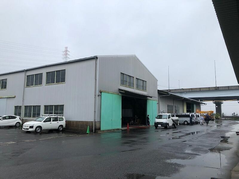 愛知県飛島村の倉庫にて高天井水銀灯などＬＥＤ取替電気工事