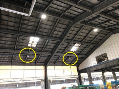 高天井照明器具の取替電気工事