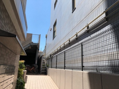 動力電源線の引込口配線工事