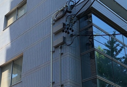 動力電源線の引込口配線工事