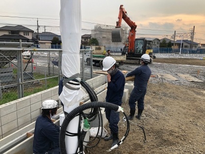 屋外駐車場新設にかかる投光器新設等電気工事