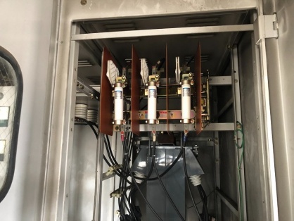 キュービクル高圧受変電設備の更新電気工事