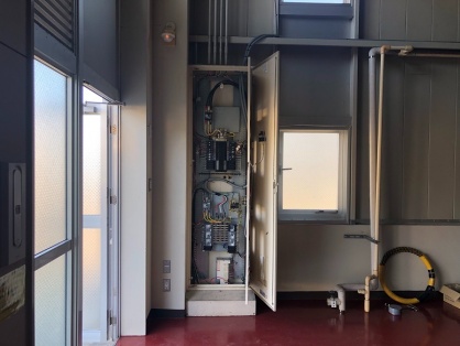 キュービクル新設及び機械設備用電源工事